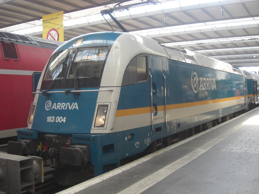 183 004 am 31. Mai 2008 im M�nchner Hauptbahnhof.