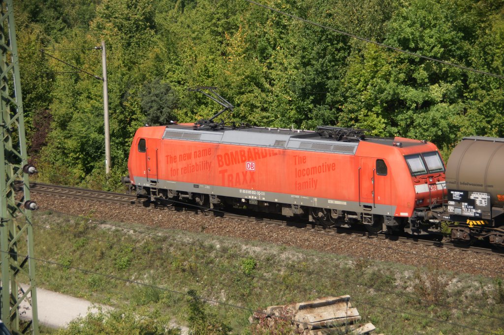 185 002-3 umf�hrt am 6. September 2011 den Rangierbahnhof M�chen/Nord.