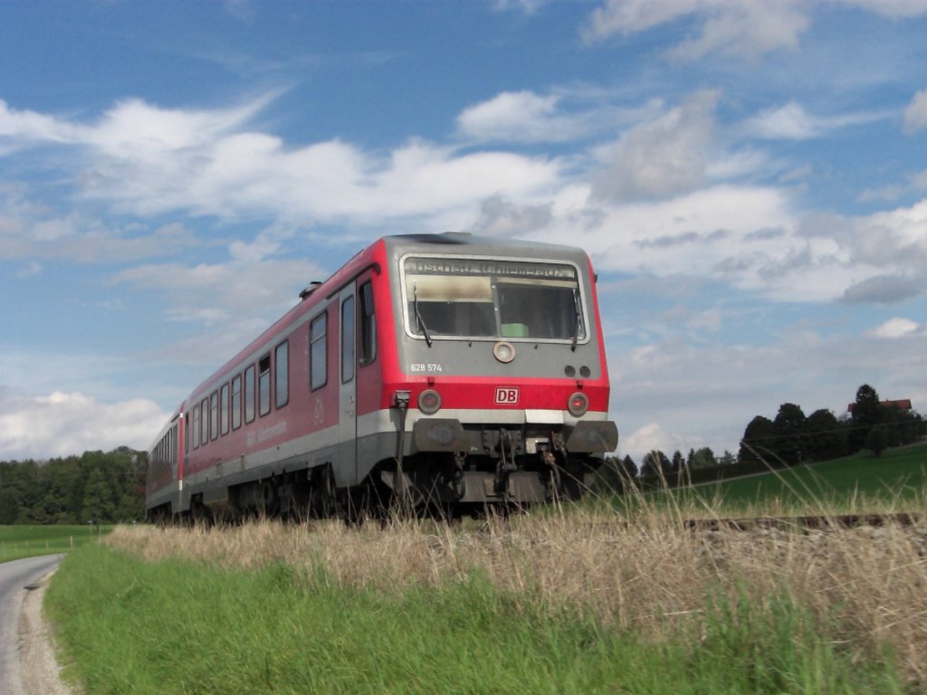 628 547 am 4. August 2011 auf der Fahrt von Aschau nach Prien am Chiemsee.