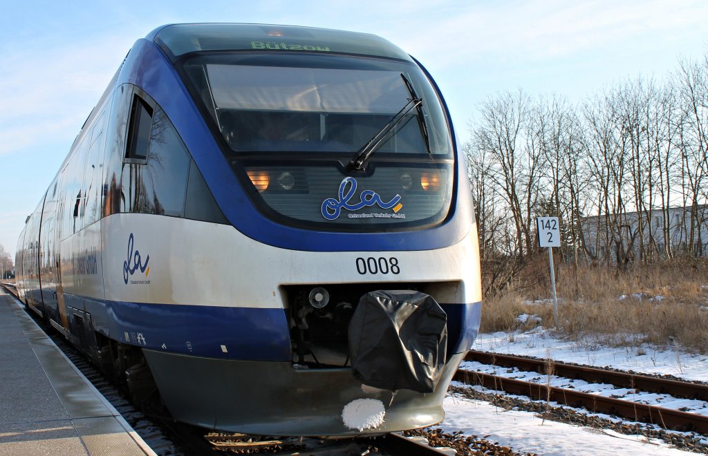 Der OLA VT 0008 w�hrend der kleinen Pause in Teterow am 11.2.2012