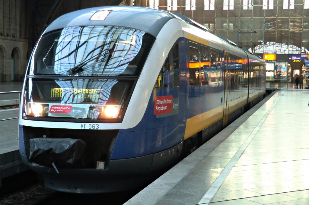 Der VT 563 der Mitteldeutschen Regiobahn ( ehemals M�rkische Regiobahn ) in Leipzig HBF am 29.10.2011