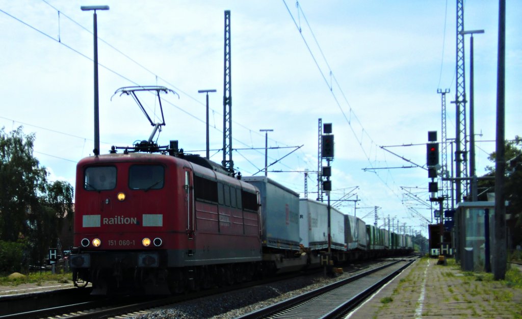 Die 151 060 am 9.7.2011 in Holthusen