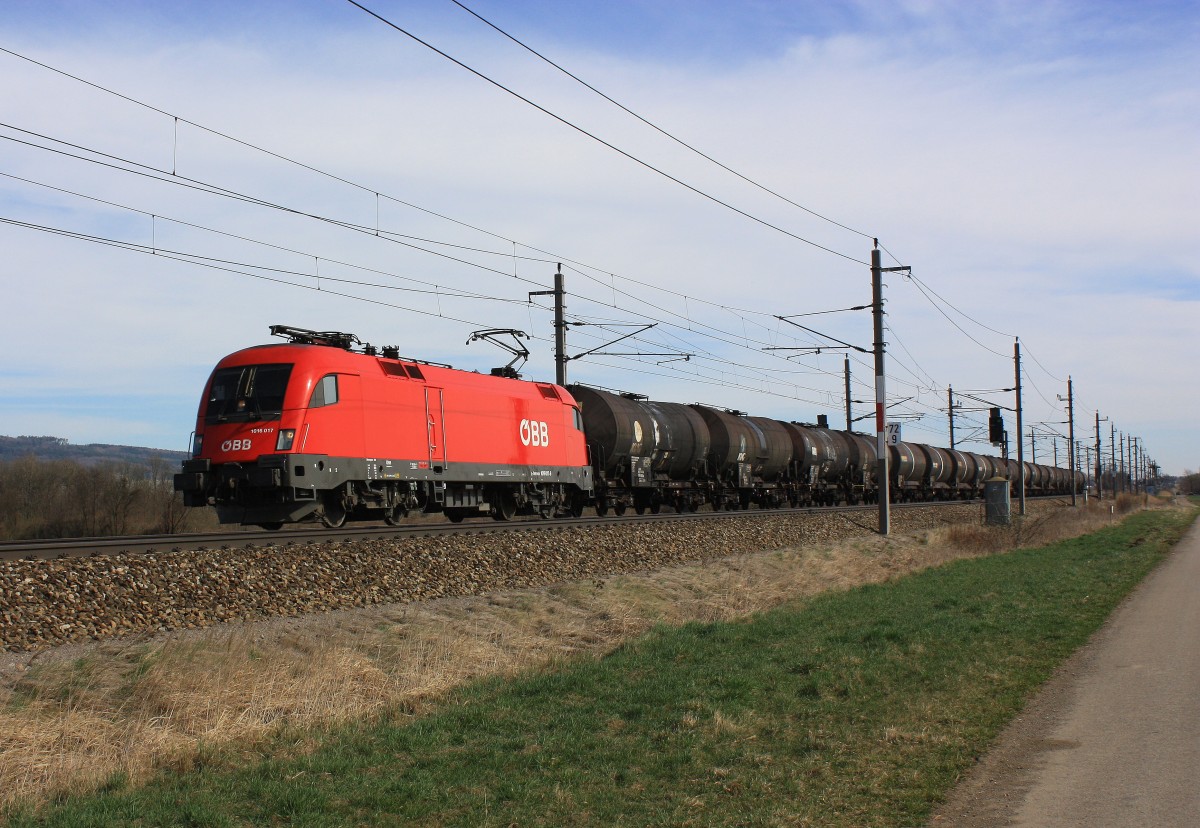 1016 017-4 am 20. M�rz 2014 bei Gro�sierning.