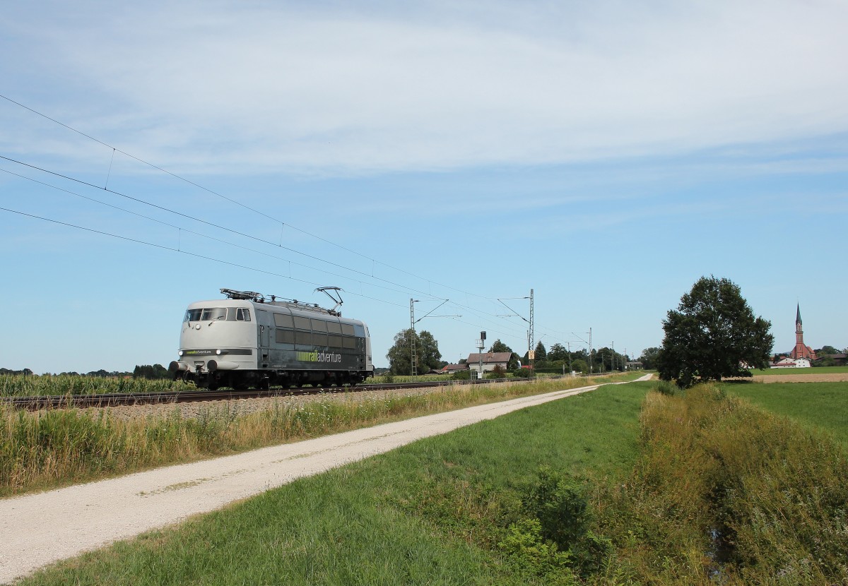 103 222 auf der R�ckfahrt von Linz nach M�nchen am 26. Juli 2015 bei �bersee am Chiemsee.