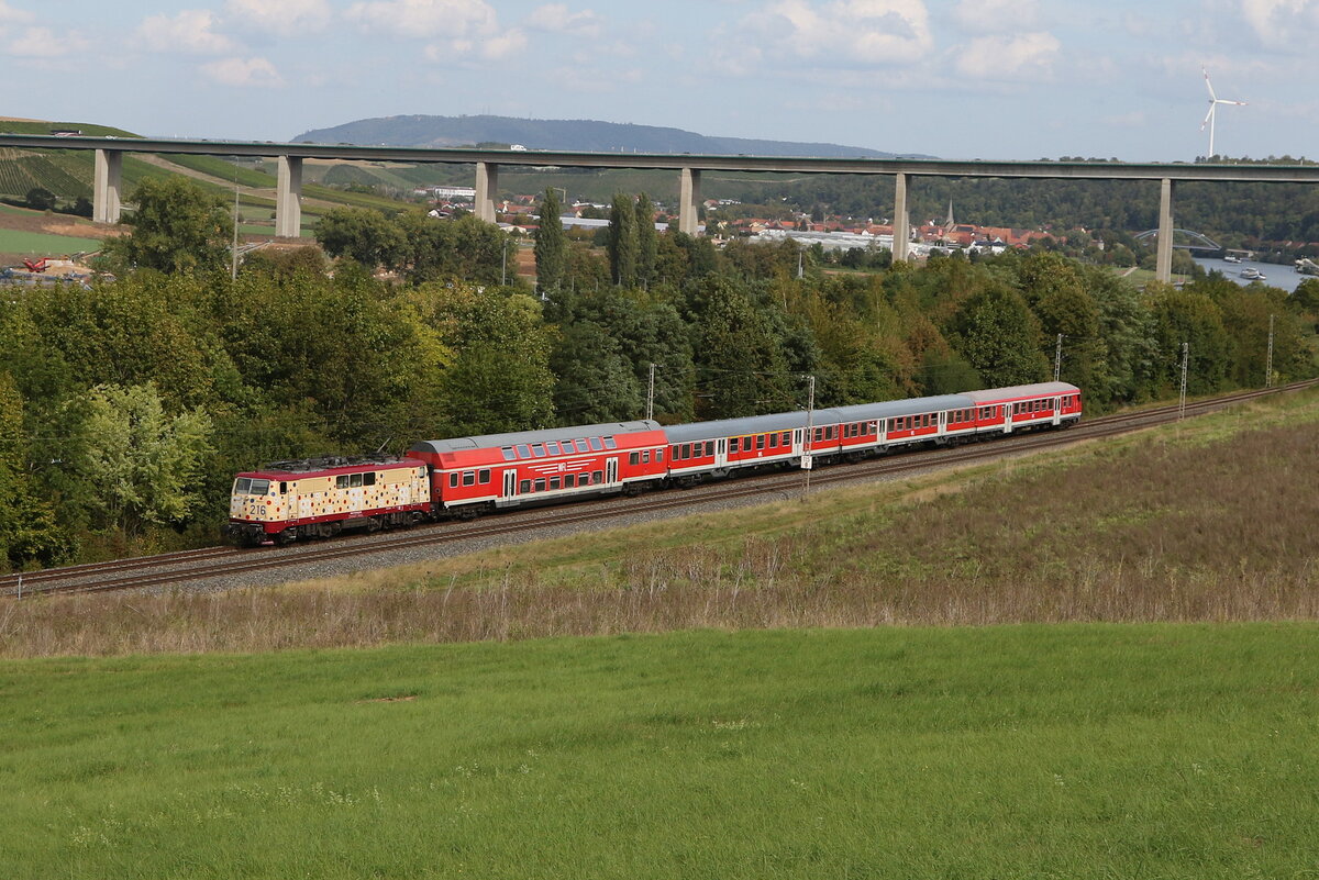 111 216 am 17. September 2023 bei Marktbreit.