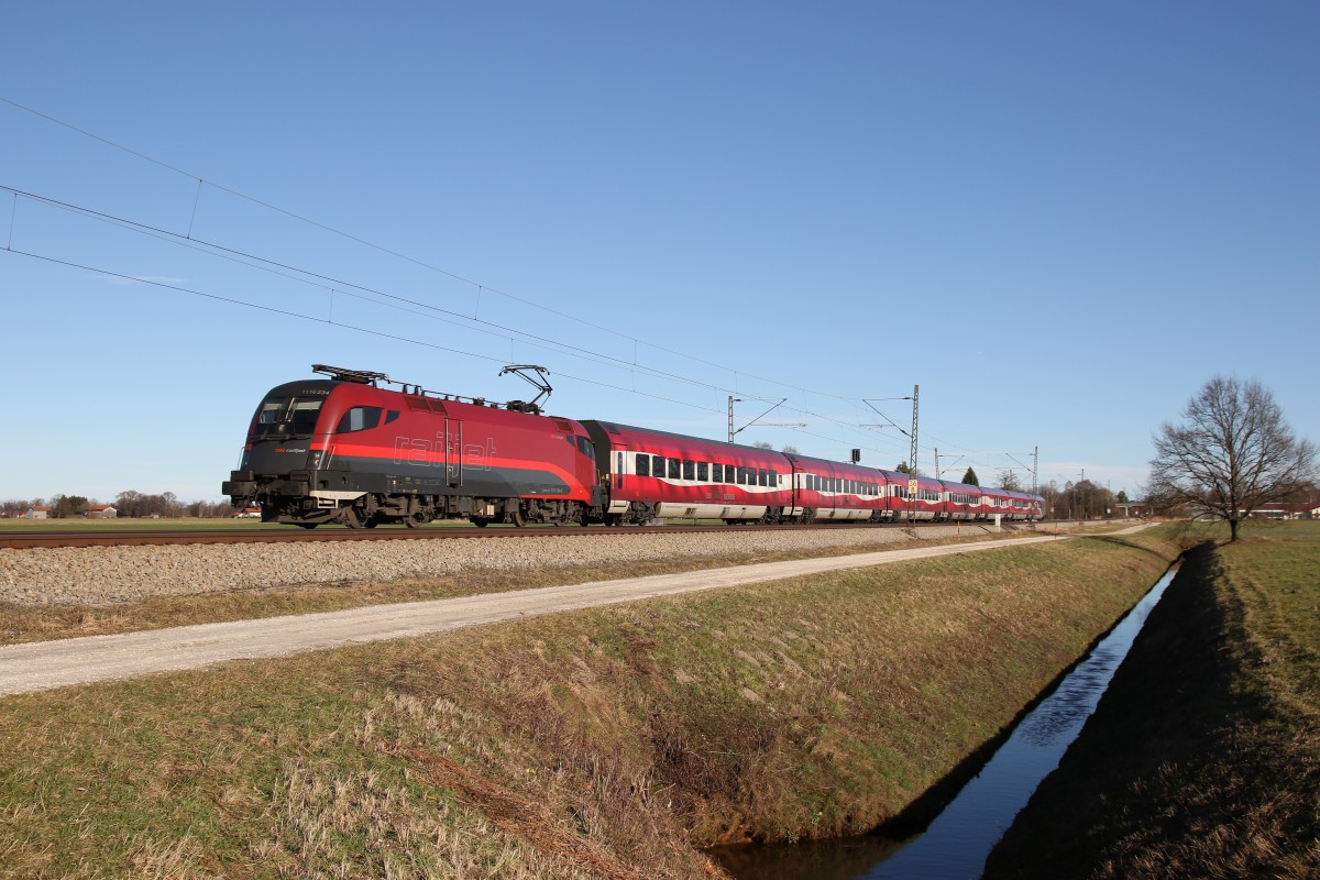 1116 234-6 mit dem  Ski-WM-Railjet  am 10. Januar 2015 bei �bersee am Chiemsee.