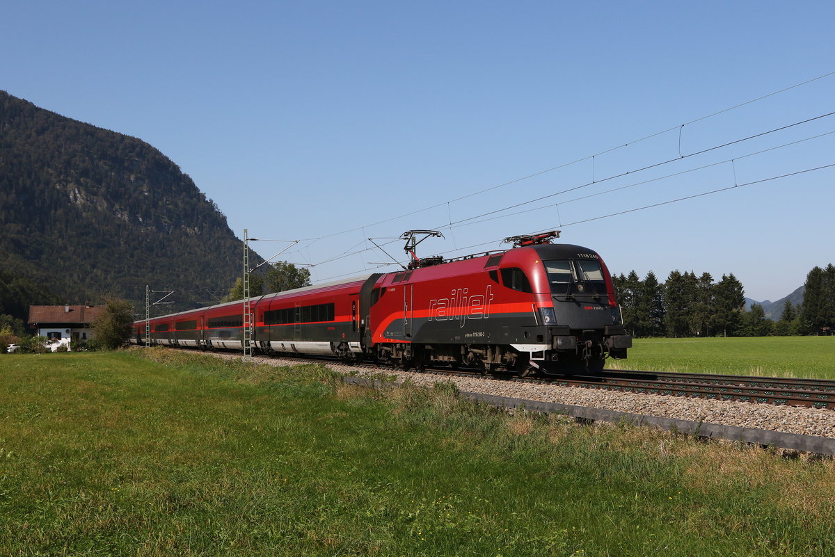 1116 240 am 15. September 2020 bei Niederaudorf im Inntal.