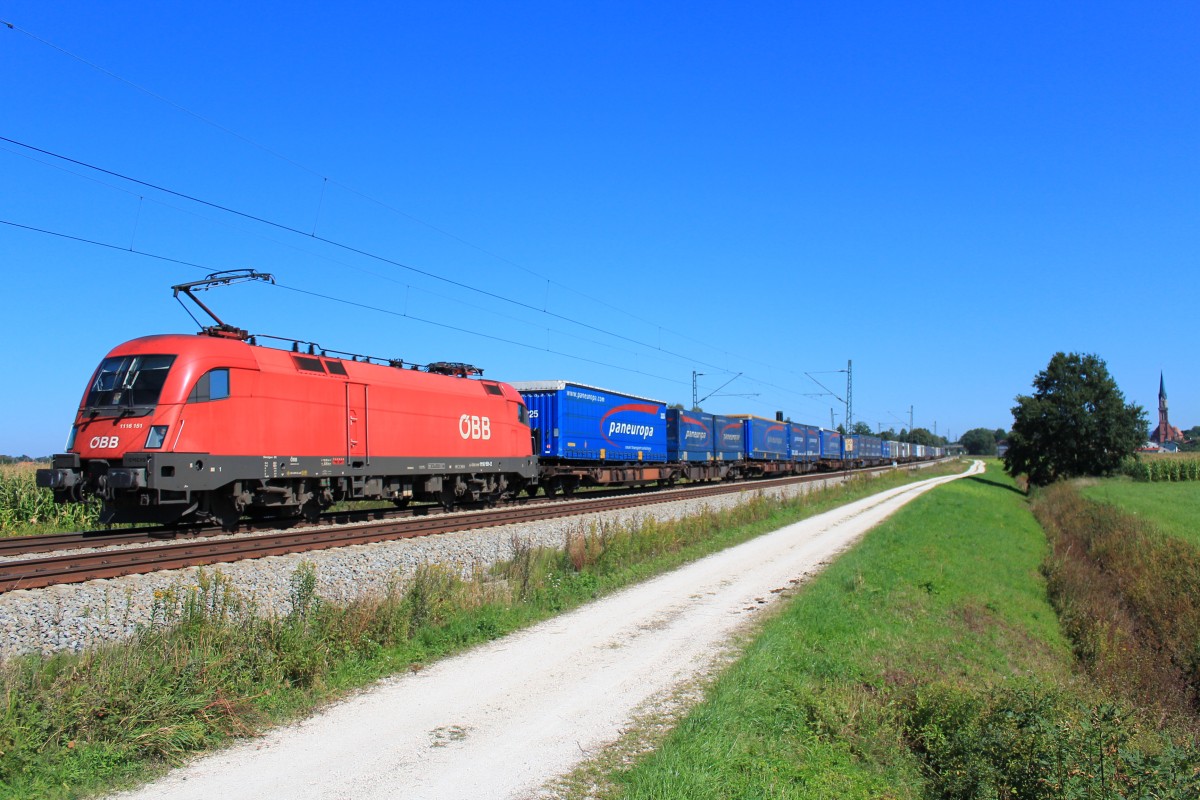 116 151-2 mit einem KLV am 9. September 2012 bei �bersee am Chiemsee.