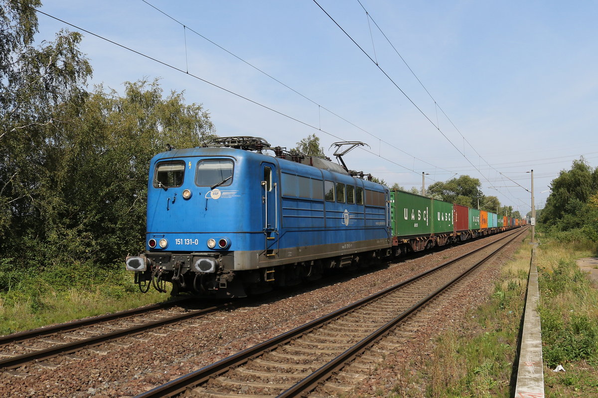 151 131 von  EGP  mit einem Containerzug am 30. August 2019 bei Hamburg-Moorburg.