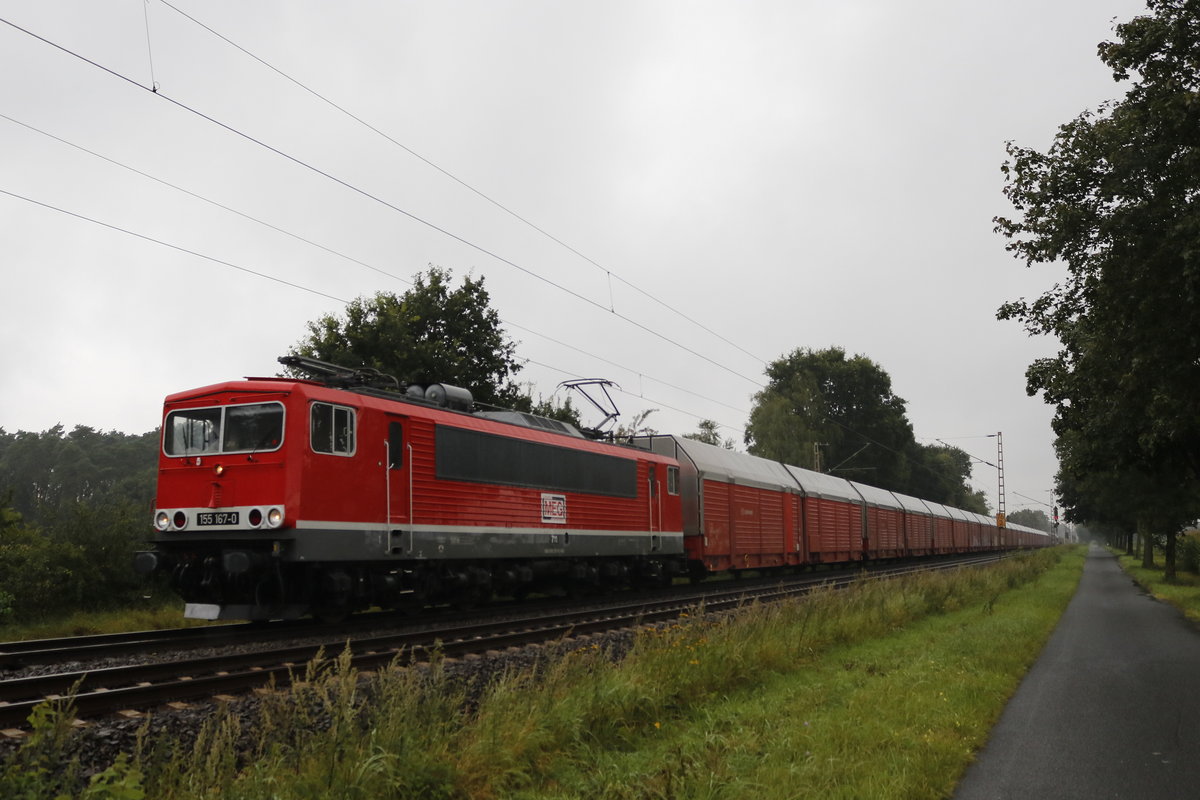 155 167-0 von  MEG  mit einem Ganzzug am 11. August 2017 bei D�rverden.
