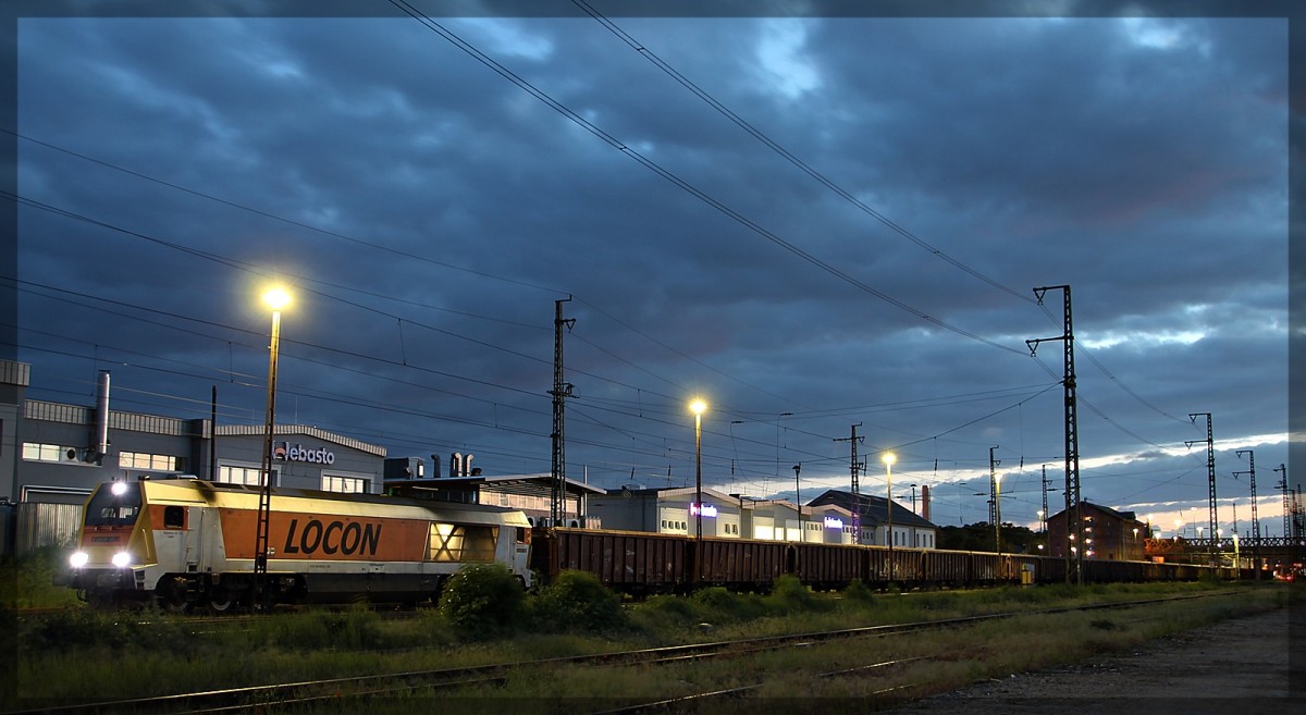 264 005 von Locon am 26.05.2015 abgestellt in Neubrandenburg