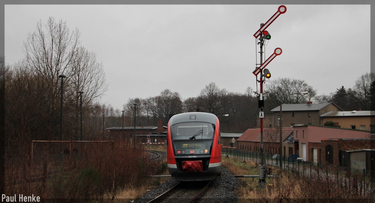 642 186 bei Ausfahrt aus dem Hp Inselstadt Malchow am 10.01.2015