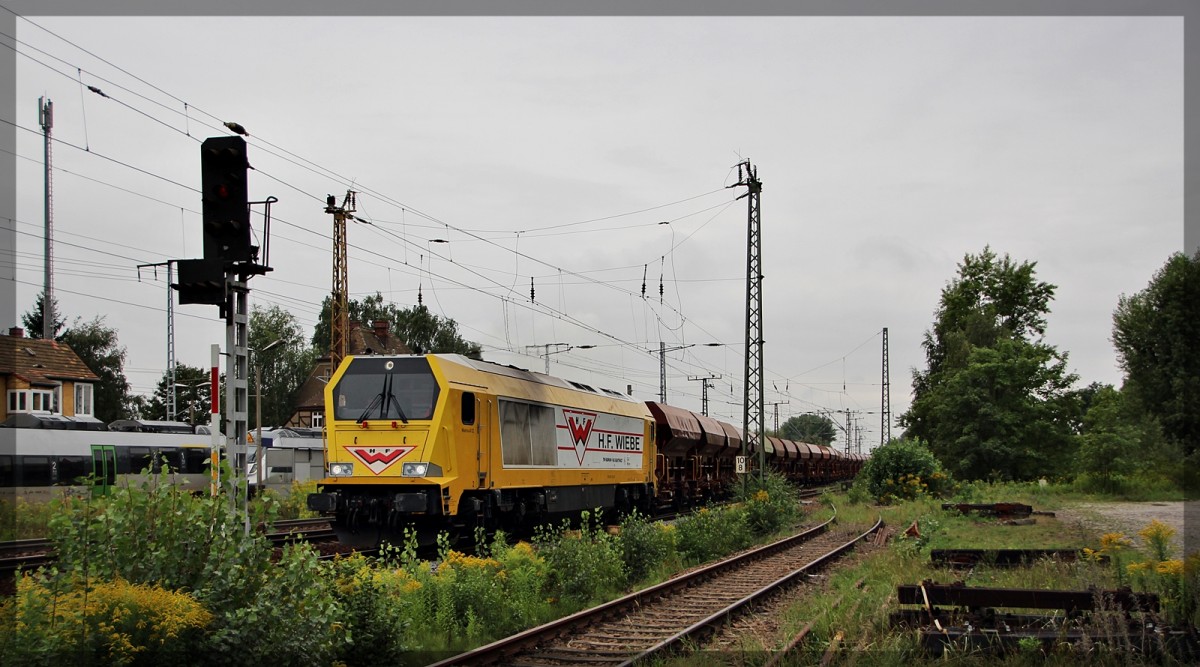 H.F. Wiebe 264 011 bei der Durchfahrt in Leipzig-Thekla am 19.08.2015