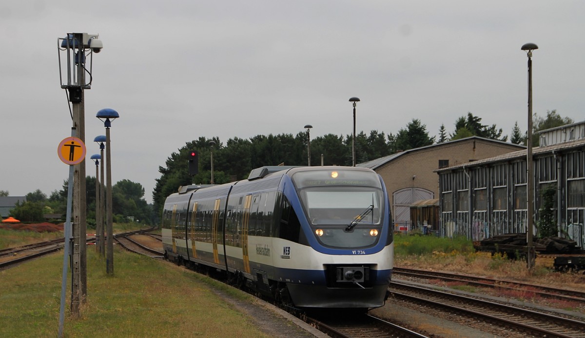VT 734  der NEB bei der Einfahrt in den Bahnhof Basdorf am 19.6.2014.