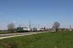 6193 244 von  ELL  war mit einem Containerzug am 22. April 2026 bei �bersee am Chiemsee in Richtung M�nchen unterwegs.
